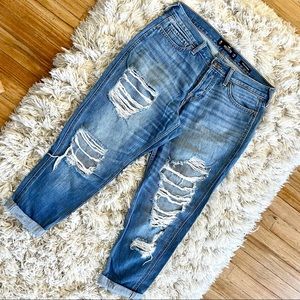 Hollister Low Rise Boyfriend Crop Jeans 9R